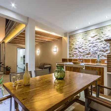 Casa Bugera Holiday home